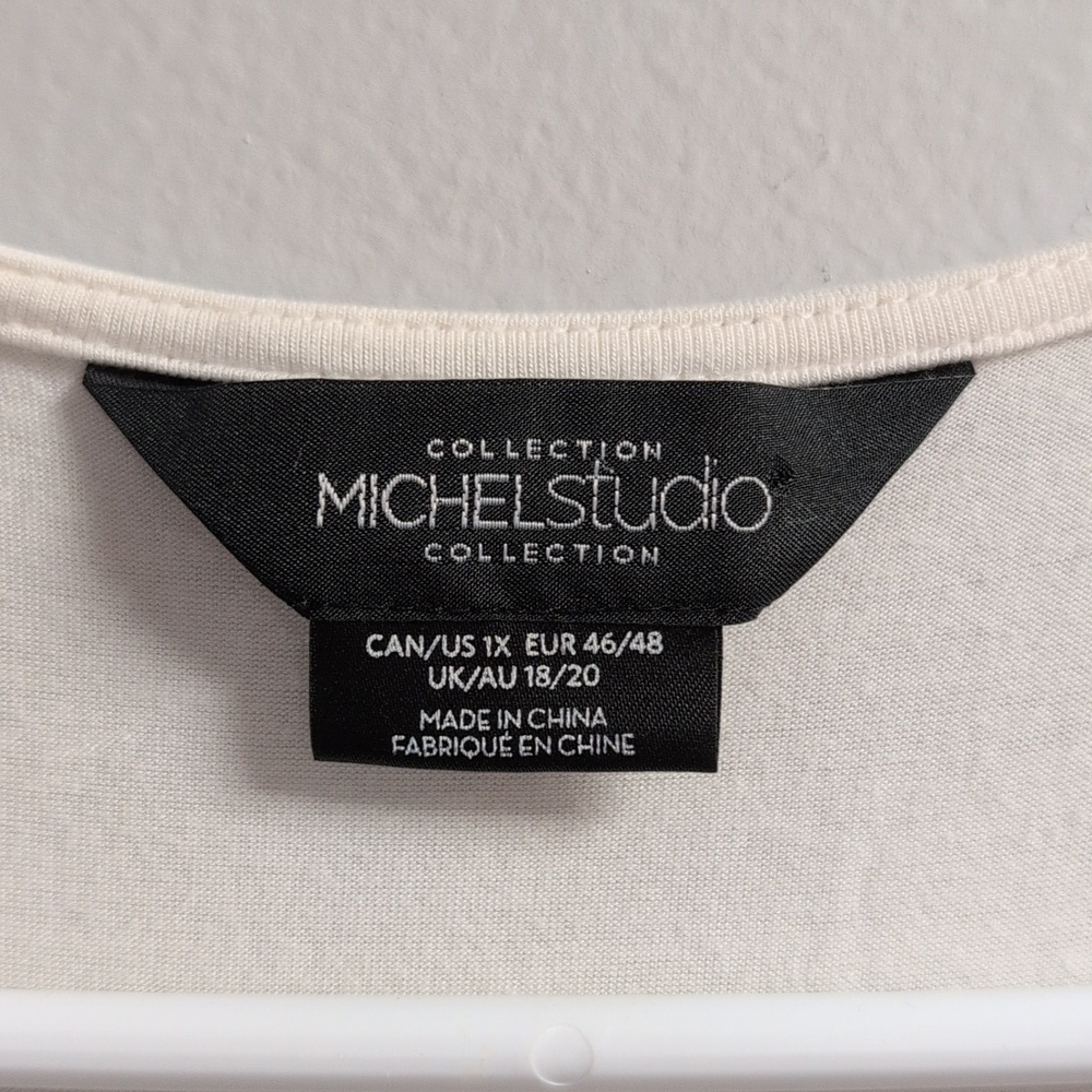 Michel Studio Black And White Floral Lace Tank With Zipper Front, 1X - Picture 4 of 7